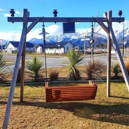 Villa Hawea Heaven: Superking Beds + Hot Tub + Mountain Wanaka Exterior foto