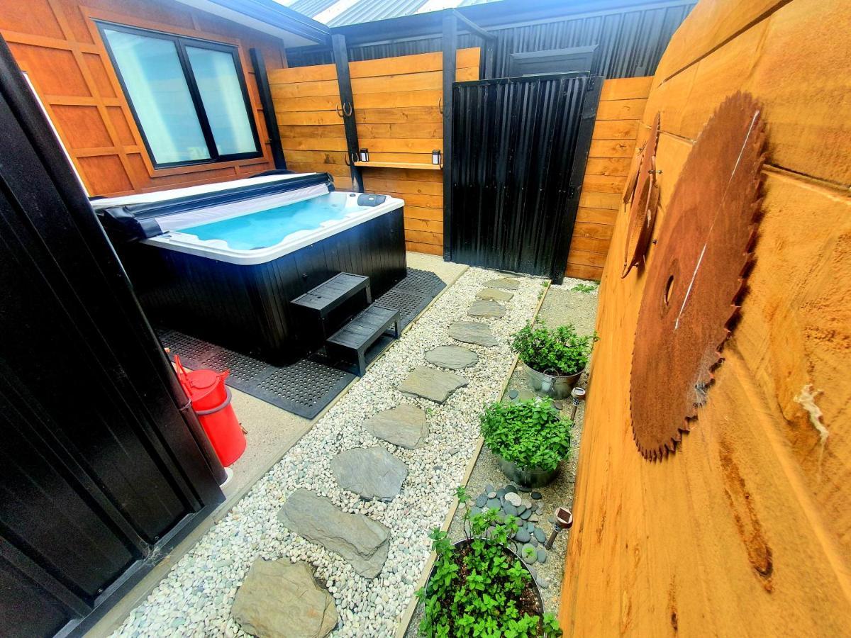 Villa Hawea Heaven: Superking Beds + Hot Tub + Mountain Wanaka Exterior foto