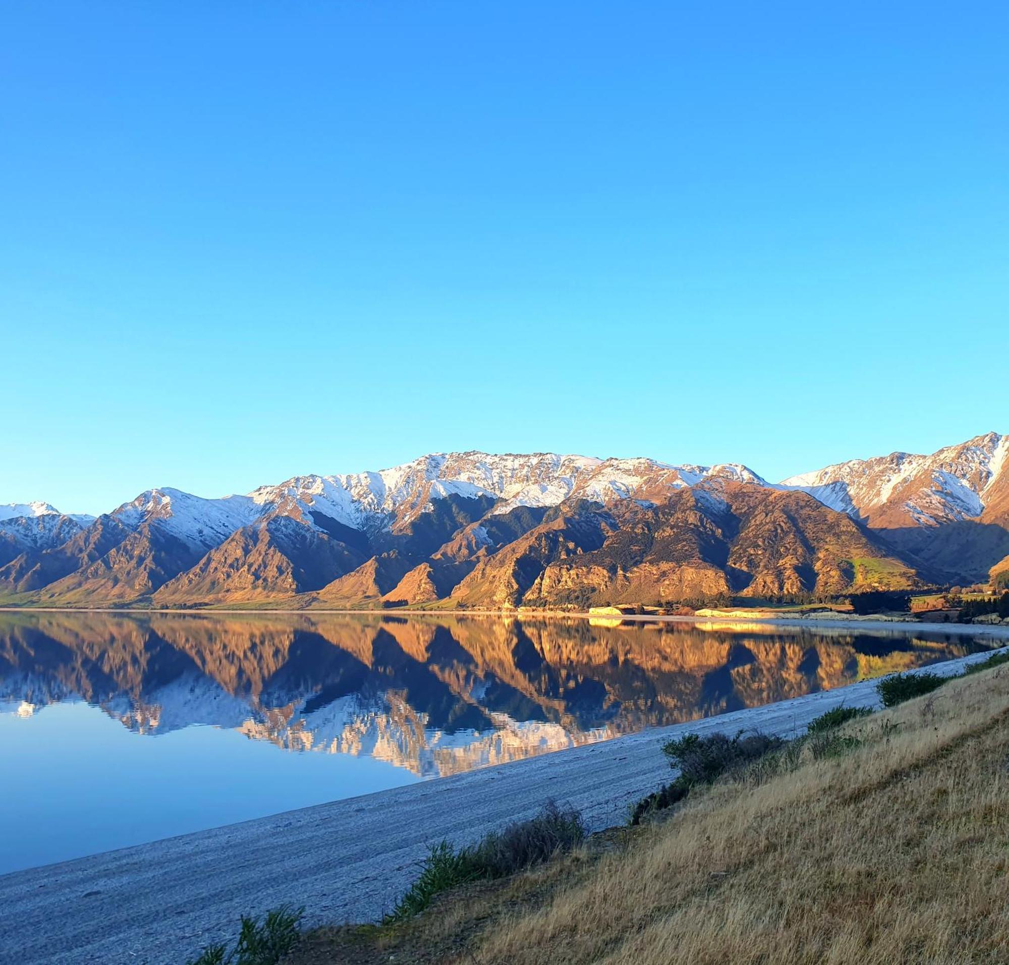 Villa Hawea Heaven: Superking Beds + Hot Tub + Mountain Wanaka Exterior foto